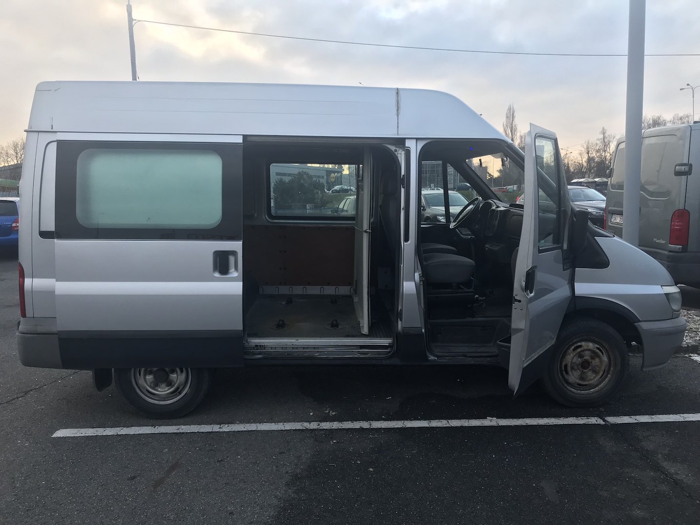 ford transit 300s 2004