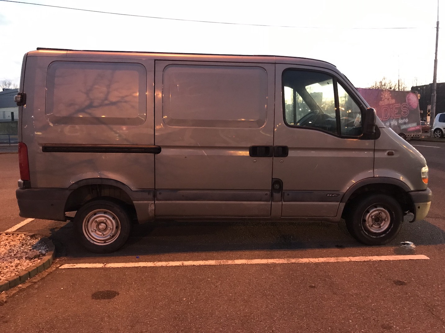renault master 2000